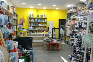 Attività commerciale di ferramenta