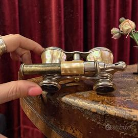 Antico binocolo da opera telescopico madreperla