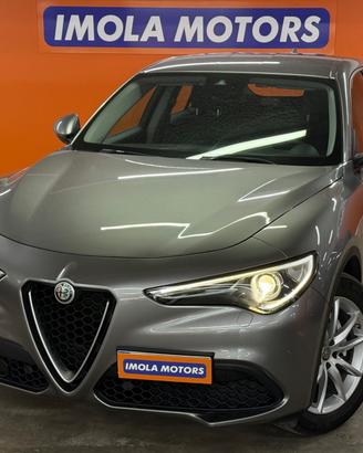 Alfa Romeo Stelvio 2.2 Turbodiesel 160 CV AT8 RWD 