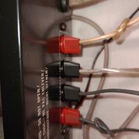 Magnifico amplificatore AKAI da 60 watt.