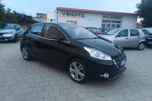 Peugeot 208 1.4 HDi Allure - anno 2015