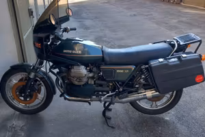 Moto Guzzi 1000 SP