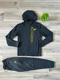 Tuta Nike tech