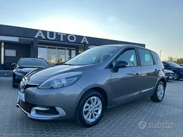 RENAULT Scénic XMod 1.5 dCi 110 CV S&S Limited