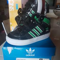 scarpine adidas nere numero 23