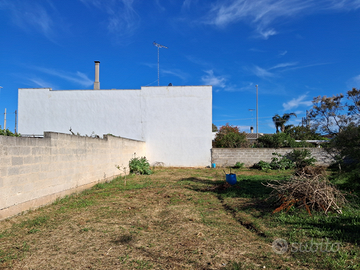 B22 a 150 metri dal mare