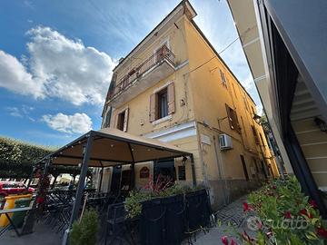 Appartamento in buono stato, posizione centrale