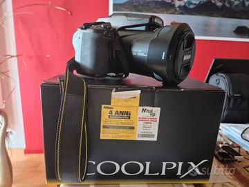 Nikon Coolpix P1100