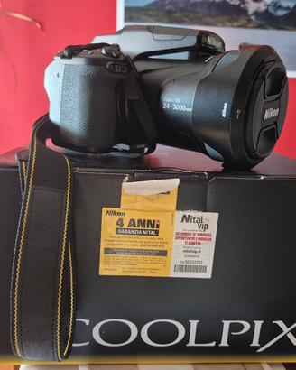 Nikon Coolpix P1100