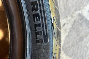 Pneumatici 215/45 r17