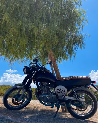 Suzuki SCRAMBLER/CEFE RACER custom STILE UNICO