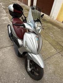 Beverly 350 ie con ABS