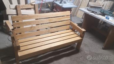 panchina in legno