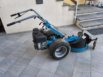 motocoltivatore bcs con piatto tagliata erba. 