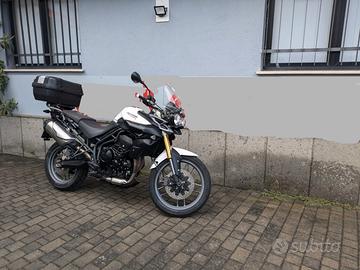 Triumph Tiger 800