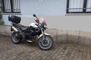 Triumph Tiger 800