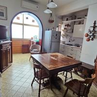 Credenza e mobili classici in legno massello – sti
