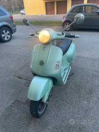 Vespa 200 L granturismo