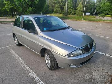 Lancia Y 1.2 Elefantino Blu (2001) – 110.000 km