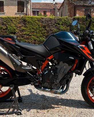 Ktm Duke 890 R