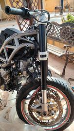 aprilia shiver / Dorsoduro gt 750/900 per ricambi