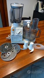 Robot e frullatore da cucina