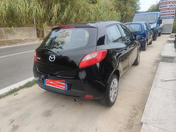 Mazda 2 2008