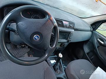 fiat stilo 1.9 del 2002