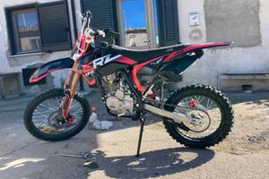 Altro Altro modello - 2023