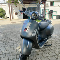 Vespa GTS 300 i.e. Super Sport 2015