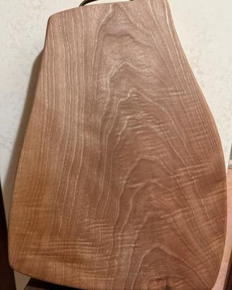 Tagliere in legno di noce nazionale