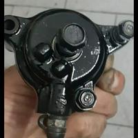 POMPETTA FRIZIONE HONDA NIGHTHAWK 650