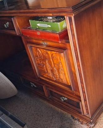 credenza
