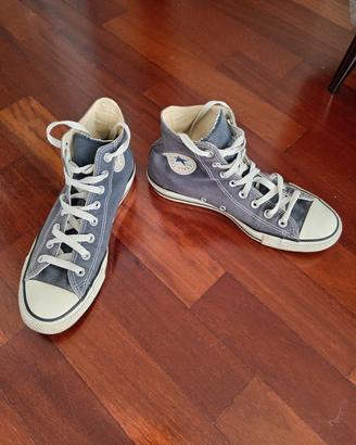 Converse blu n. 40