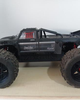 arrma outcast 8s 