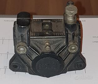 Pinza freno posteriore Brembo per vari mod. Guzzi