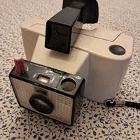 Polaroid Swinger Model 20