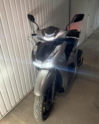 Honda SH 350 SPORT Modello 2024 Realizzo immediato