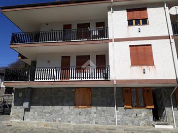 2 LOCALI A CHIALAMBERTO