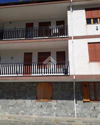 2 LOCALI A CHIALAMBERTO