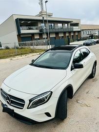 Mercedes-Benz GLA 200d Automatic