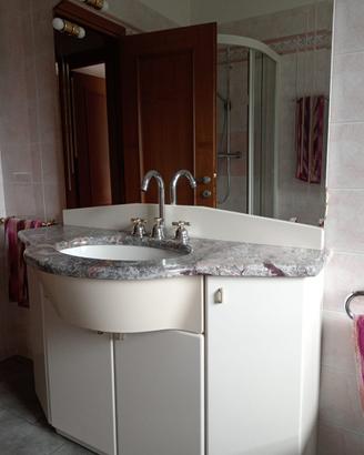 Lavabo in marmo