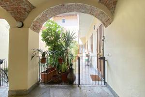 2 LOCALI A VERCURAGO