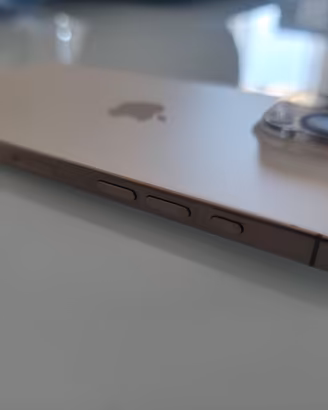 IPhone 16 Pro Max colore Desert