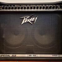 Amplificatore da chitarra Peavey Special 212