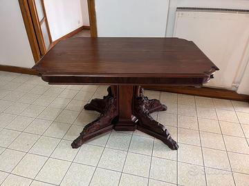 Tavolo antico stile 800