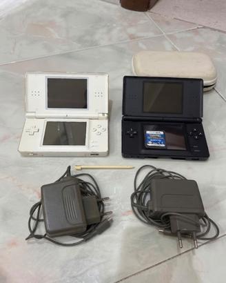 Lotto nintendo ds lite + Pokémon + due caricatori