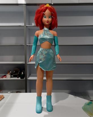 Winks gigante .  bambola alta 1 metro