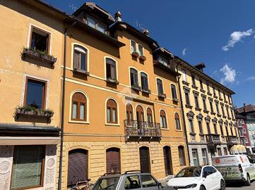 5 LOCALI A ASIAGO