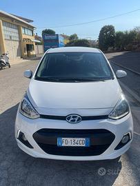 Auto HYUNDAI i10 2016